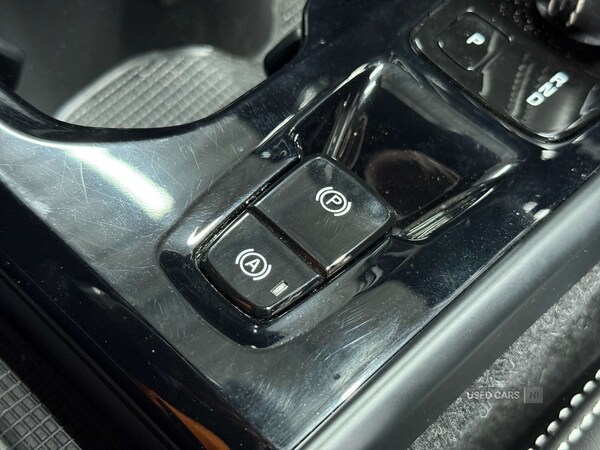Used Volvo XC40 2021 for sale - 75602060: Photo 36