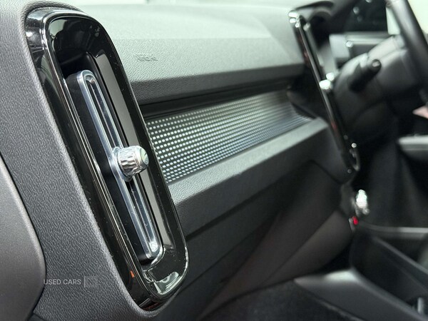 Used Volvo XC40 2021 for sale - 75602060: Photo 43