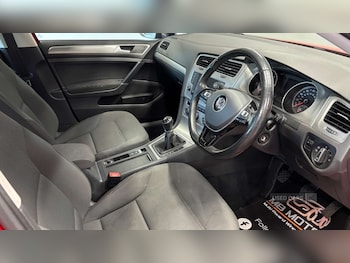 Used Volkswagen Golf 2015 for sale - 78505120: Photo