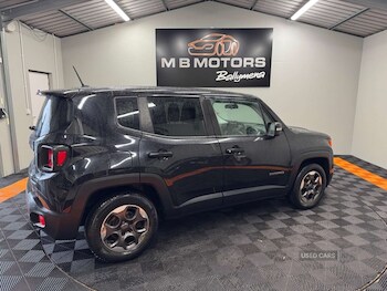 Used Jeep Renegade 2015 for sale - 76153790: Photo
