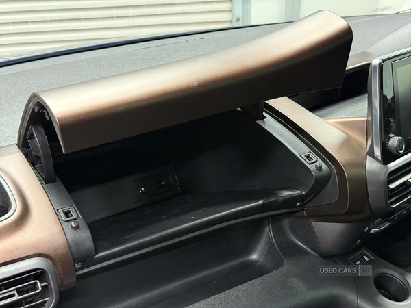 Used Peugeot Rifter 2019 for sale - 77280188: Photo 44