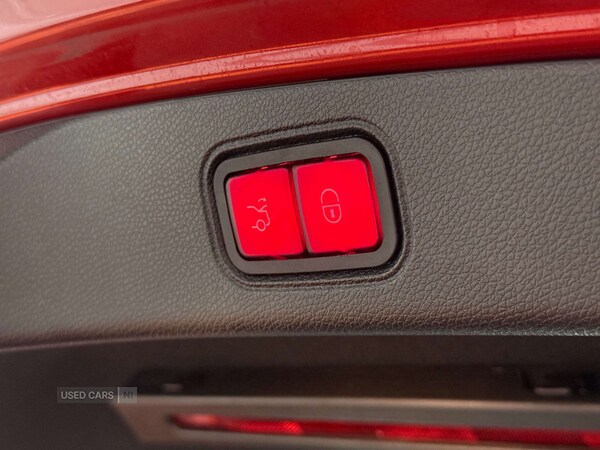 Used Mercedes-Benz E Class 2017 for sale - 77401013: Photo 55