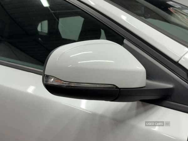 Used Volvo V40 2018 for sale - 76620903: Photo 12