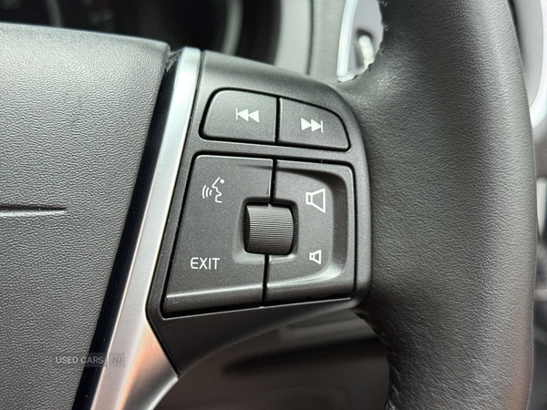 Used Volvo V40 2018 for sale - 76620903: Photo 28