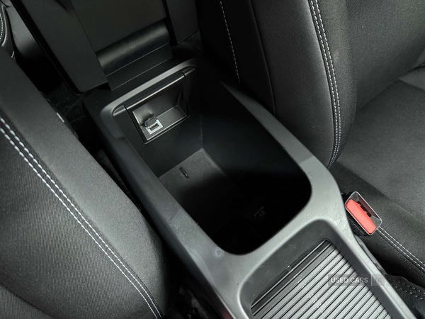 Used Volvo V40 2018 for sale - 76620903: Photo 39