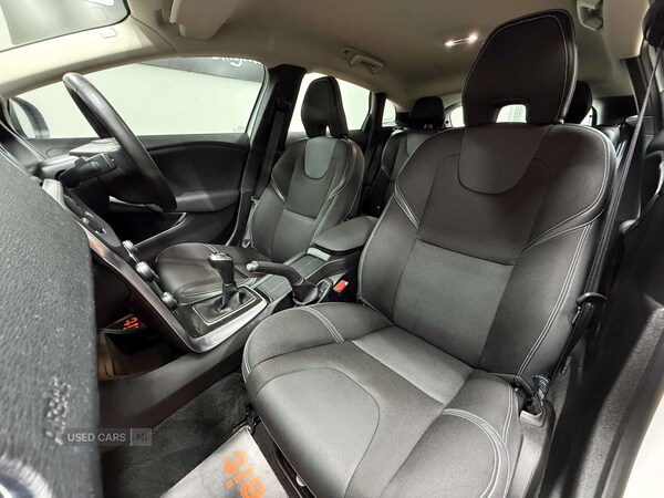 Used Volvo V40 2018 for sale - 76620903: Photo 44