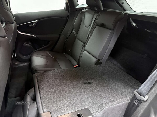 Used Volvo V40 2018 for sale - 76620903: Photo 52