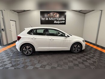Used Volkswagen Polo 2018 for sale - 76284957: Photo 2