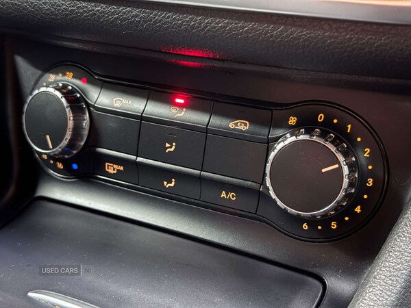 Used Mercedes-Benz GLA 2015 for sale - 75402704: Photo 32