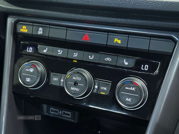 Used Volkswagen T-Roc 2020 for sale - 75508617: Photo 41