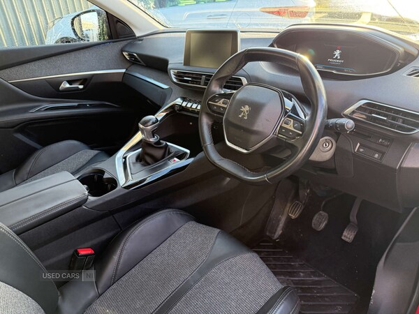 Used Peugeot 3008 2017 for sale - 76840133: Photo 3