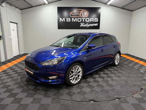 Used Ford Focus 2017 for sale - 76371846: Photo 3