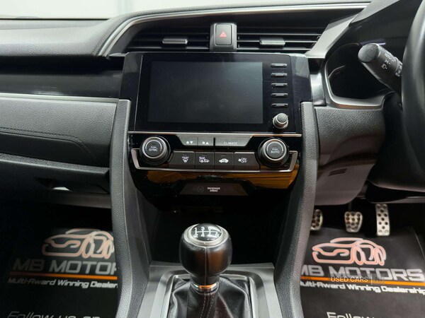 Used Honda Civic 2020 for sale - 75992037: Photo 29