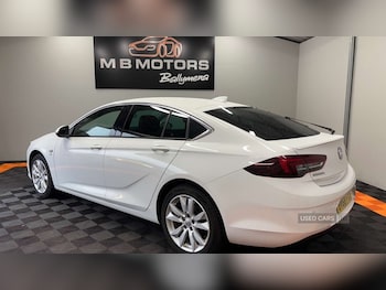 Used Vauxhall Insignia 2018 for sale - 75991750: Photo