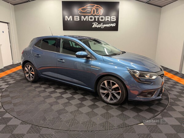 Used Renault Megane 2017 for sale - 75770457: Photo 1