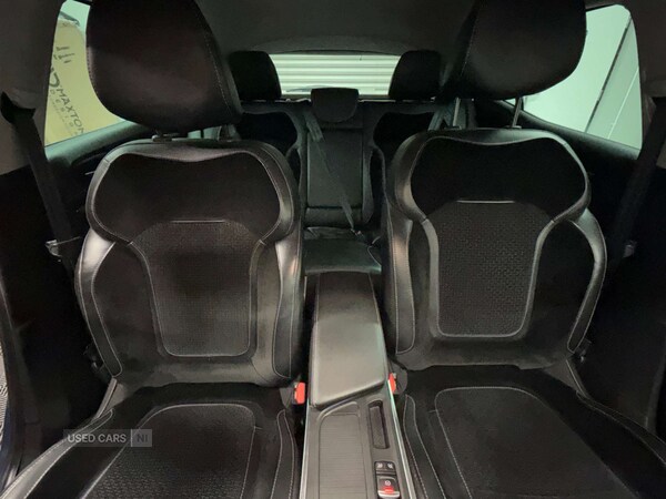 Used Renault Megane 2017 for sale - 75770457: Photo 24