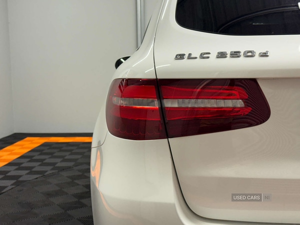 Used Mercedes-Benz GLC 2018 for sale - 76153399: Photo 16