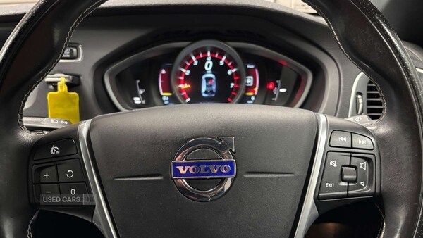 Used Volvo V40 2015 for sale - 75991858: Photo 13