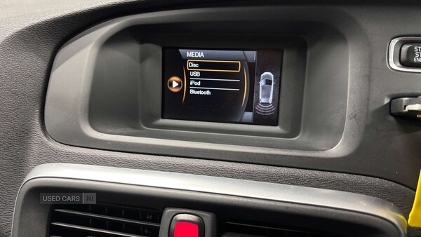 Used Volvo V40 2015 for sale - 75991858: Photo 14