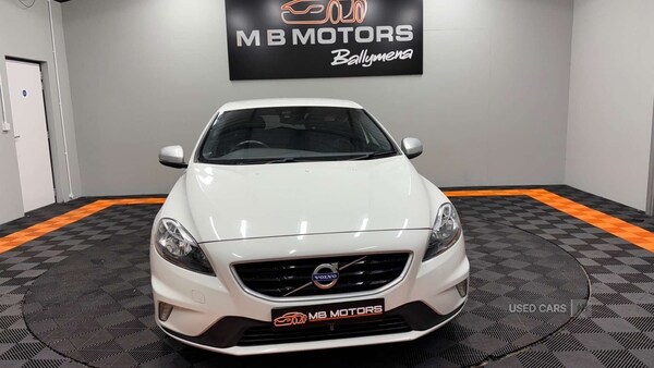 Used Volvo V40 2015 for sale - 75991858: Photo 26