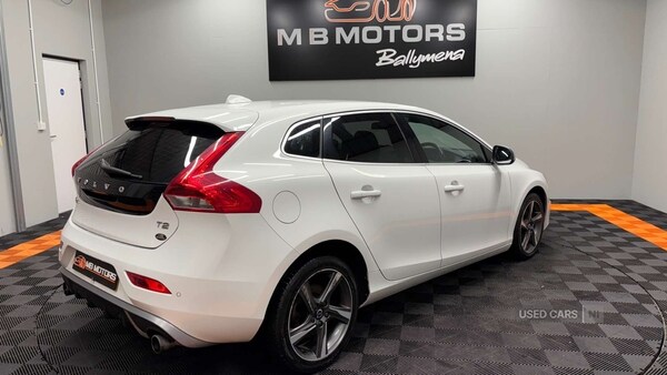 Used Volvo V40 2015 for sale - 75991858: Photo 27