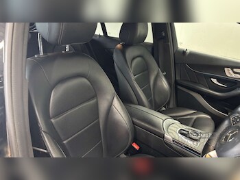Used Mercedes-Benz GLC 2018 for sale - 75430092: Photo