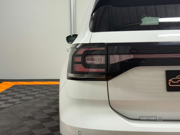 Used Volkswagen T-Cross 2020 for sale - 75610217: Photo 16