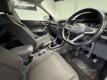 Used Volkswagen T-Cross 2020 for sale - 75610217: Photo