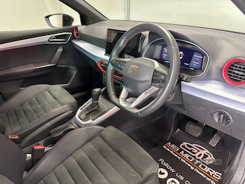 Used SEAT Arona 2023 for sale - 79317905: Photo