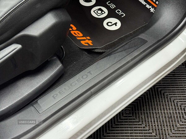 Used Peugeot 3008 2018 for sale - 76562770: Photo 18
