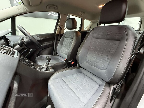 Used Vauxhall Meriva 2015 for sale - 76620887: Photo 33