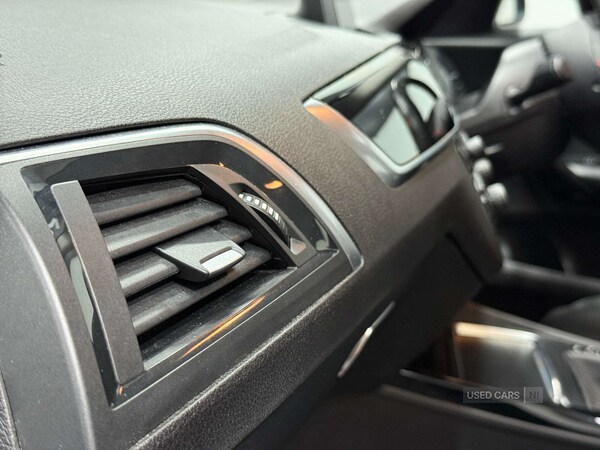 Used BMW 1 Series 2018 for sale - 76153372: Photo 43