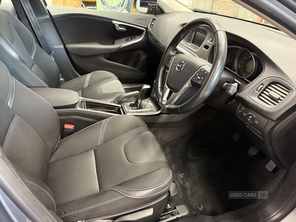 Used Volvo V40 2018 for sale - 75929252: Photo 15