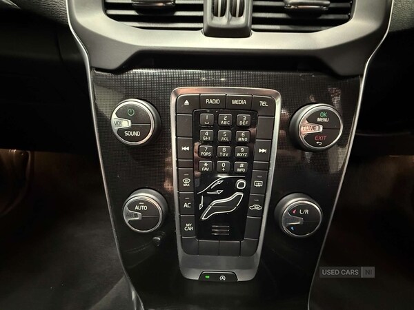 Used Volvo V40 2018 for sale - 75929252: Photo 18