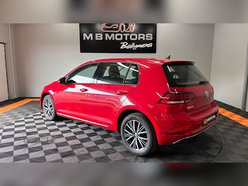 Used Volkswagen Golf 2018 for sale - 78472040: Photo