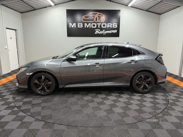 Used Honda Civic 2017 for sale - 77396782: Photo 4