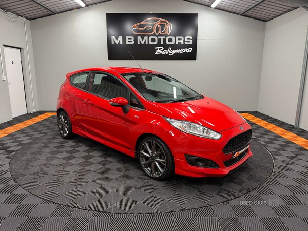 Used Ford Fiesta 2017 for sale - 76667581: Photo 1