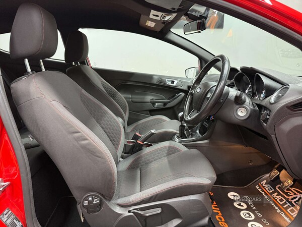 Used Ford Fiesta 2017 for sale - 76667581: Photo 22