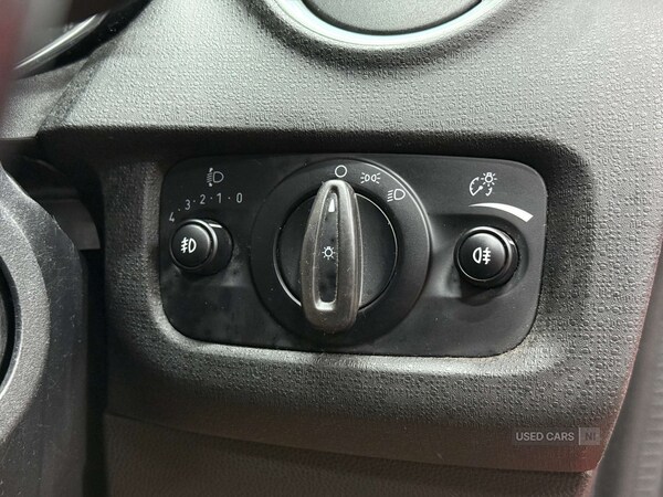 Used Ford Fiesta 2017 for sale - 76667581: Photo 28