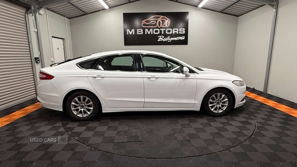Used Ford Mondeo 2016 for sale - 76998479: Photo 2