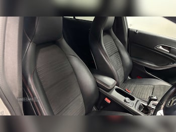 Used Mercedes-Benz CLA 2016 for sale - 76976982: Photo