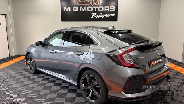 Used Honda Civic 2017 for sale - 77017334: Photo 2