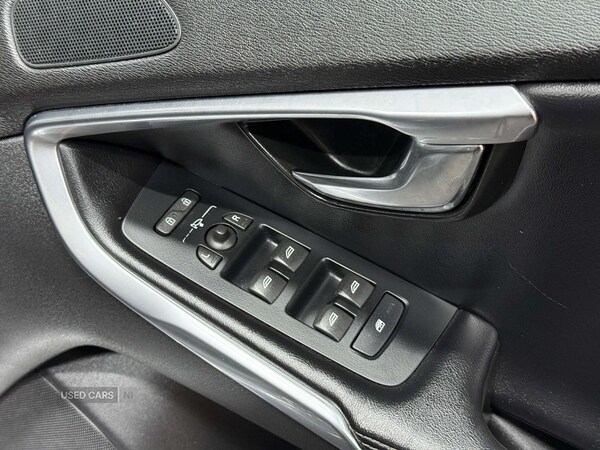 Used Volvo V40 2016 for sale - 76729320: Photo 21