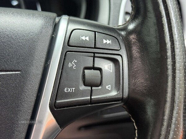 Used Volvo V40 2016 for sale - 76729320: Photo 29