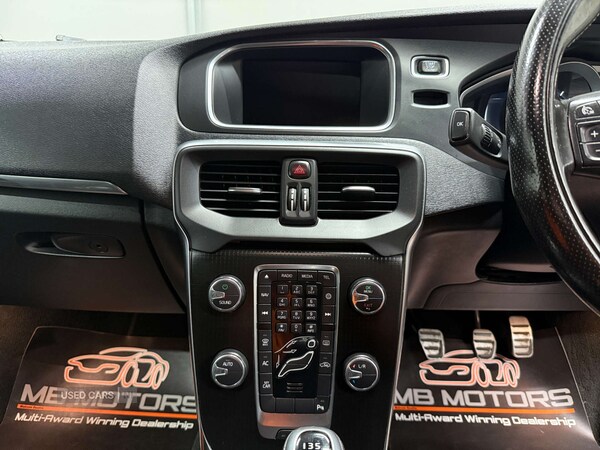 Used Volvo V40 2016 for sale - 76729320: Photo 34