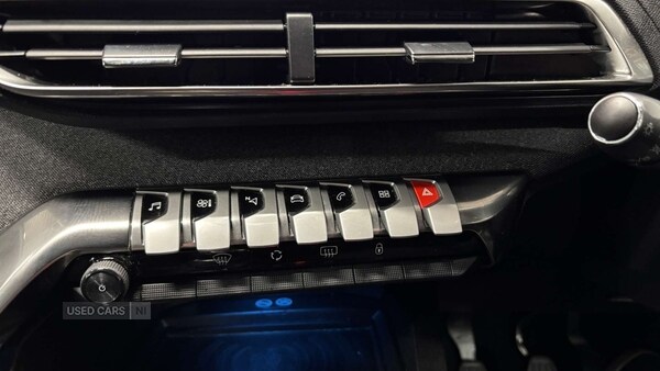 Used Peugeot 3008 2020 for sale - 75991938: Photo 11