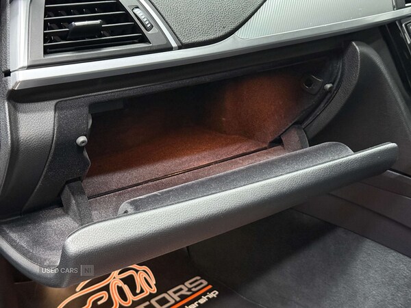 Used BMW 3 Series 2018 for sale - 77401012: Photo 44