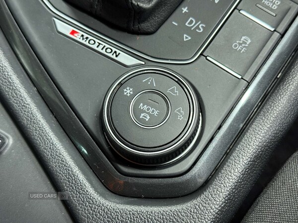 Used Volkswagen Tiguan 2017 for sale - 76620908: Photo 38