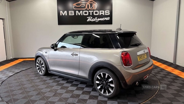 Used MINI Hatch 2019 for sale - 76593225: Photo 2