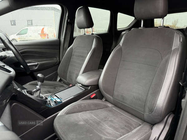 Used Ford Kuga 2017 for sale - 76850671: Photo 4